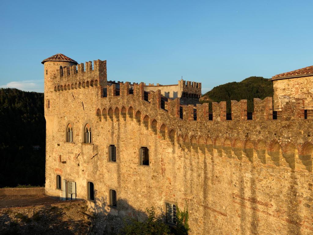 Hotel Castello Malaspina Di Fosdinovo Exterior foto